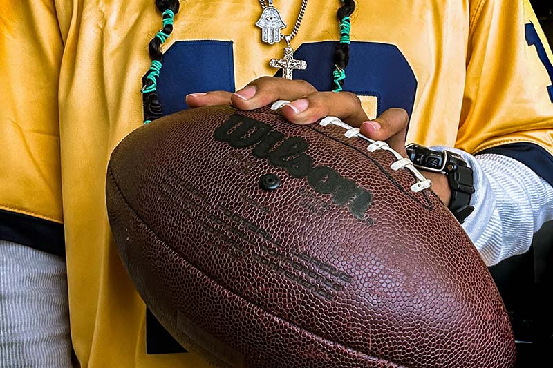 custom American football uniforms for high schools