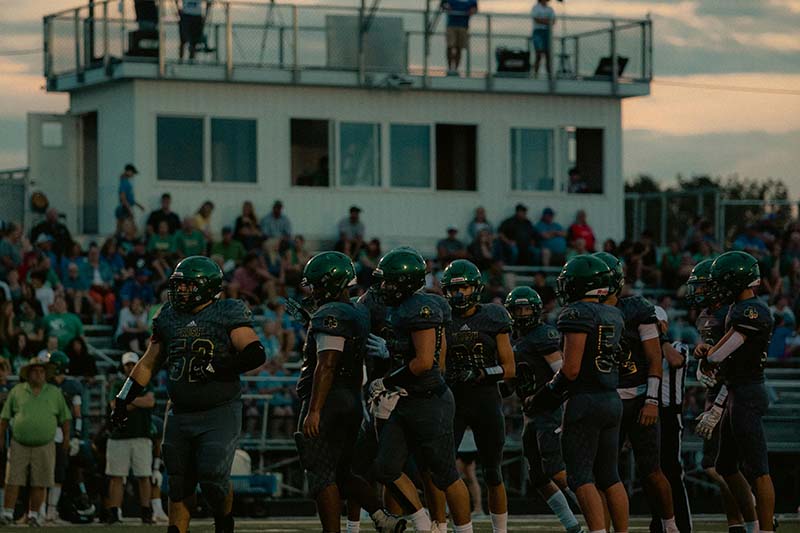 custom American football uniforms for high schools