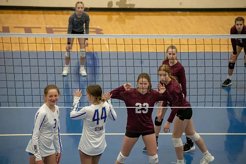 custom volleyball uniforms for youth clubs